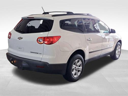 2012 Chevrolet Traverse LS