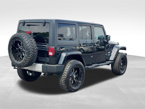 Black Clearcoat 2015 Jeep Wrangler Unlimited Sahara