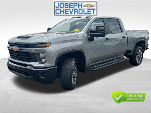 Sterling Gray Metallic 2025 Chevrolet Silverado 2500 Custom