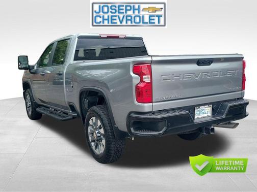 Sterling Gray Metallic 2025 Chevrolet Silverado 2500 Custom
