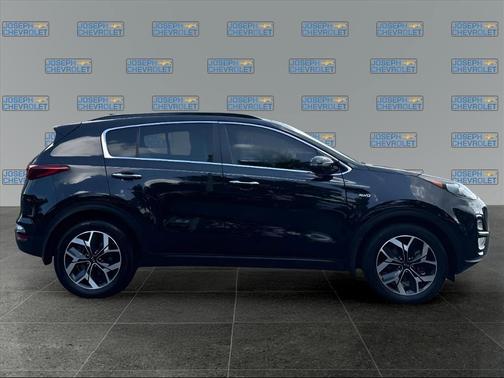 2020 Kia Sportage EX