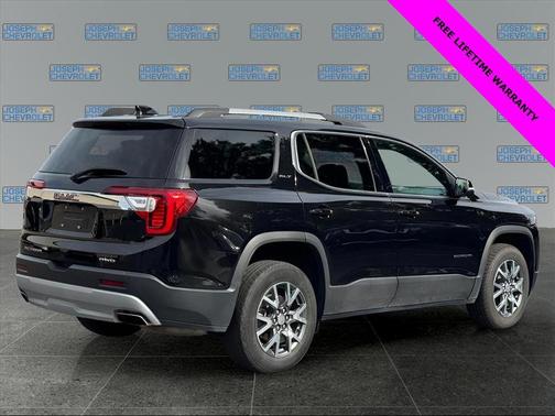 2023 GMC Acadia AWD SLT