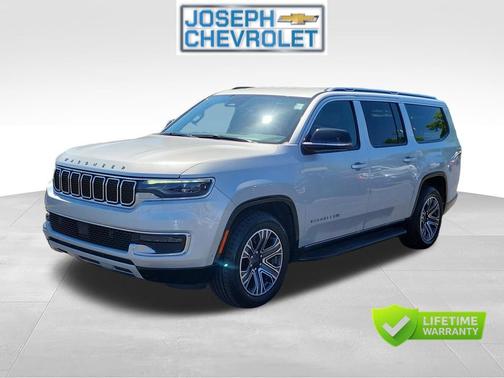 Baltic Gray Metallic Clearcoat 2024 Jeep Wagoneer L Series II