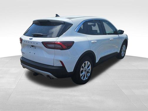 OXFORD WHITE 2023 Ford Escape Active