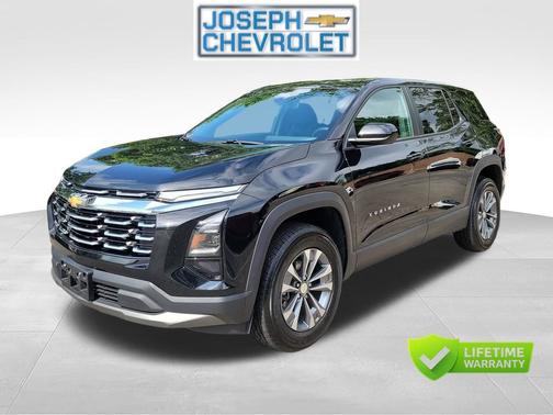 Mosaic Black Metallic 2025 Chevrolet Equinox LT