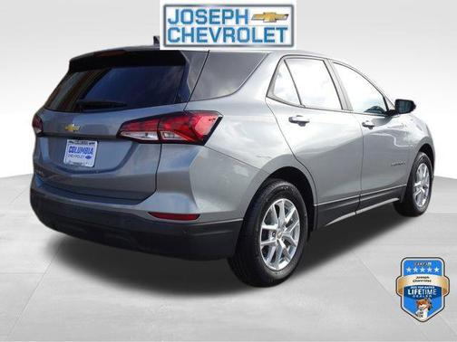 2023 Chevrolet Equinox LS