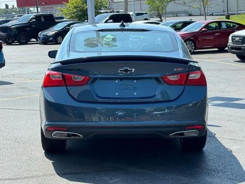 2024 Chevrolet Malibu FWD RS
