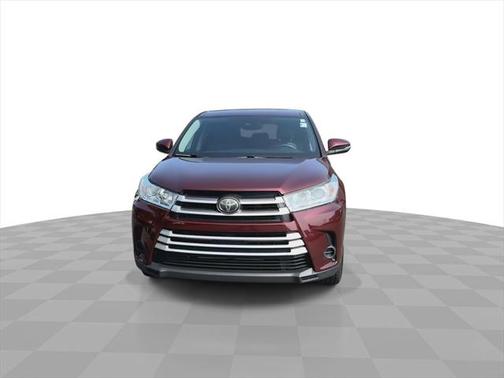 2019 Toyota Highlander LE I4