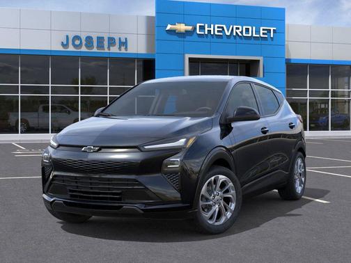 Mosaic Black Metallic 2027 Chevrolet Bolt LT