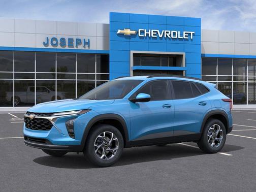 Marina Blue Metallic 2026 Chevrolet Trax LT