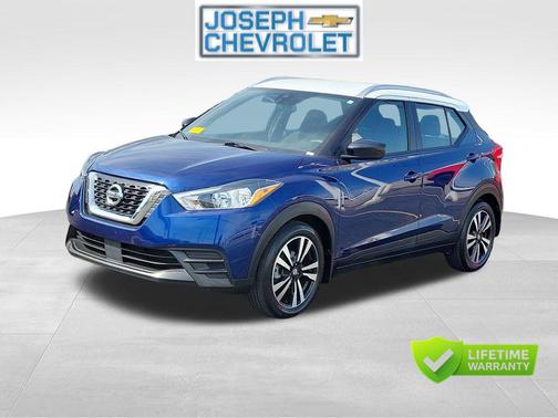 Deep Blue Pearl/Fresh Powder 2020 Nissan Kicks SV