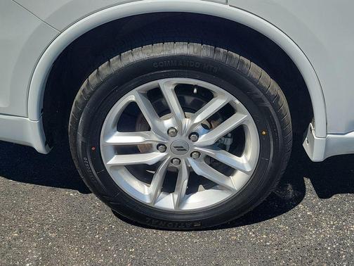 White Knuckle Clearcoat 2024 Dodge Durango GT Plus