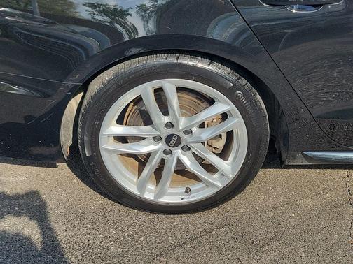 Mythos Black Metallic 2024 Audi A4 45 S line Premium Plus