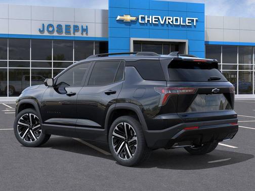 Mosaic Black Metallic 2026 Chevrolet Equinox FWD RS