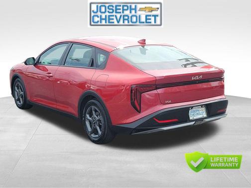 Currant Red 2025 Kia K4 LXS