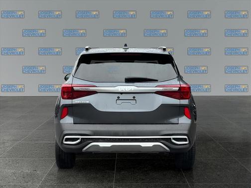 2023 Kia Seltos EX