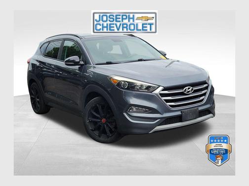 Coliseum Gray 2017 Hyundai TUCSON Night
