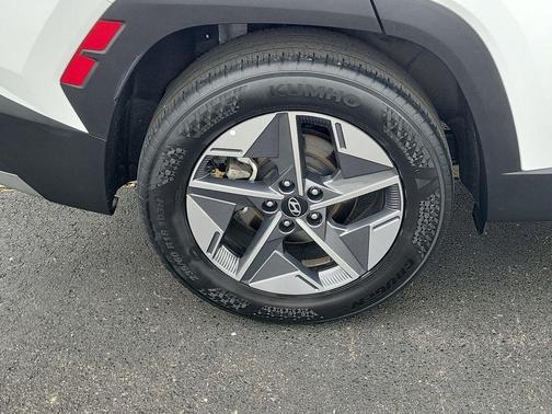 Serenity White Pearl 2025 Hyundai TUCSON SEL