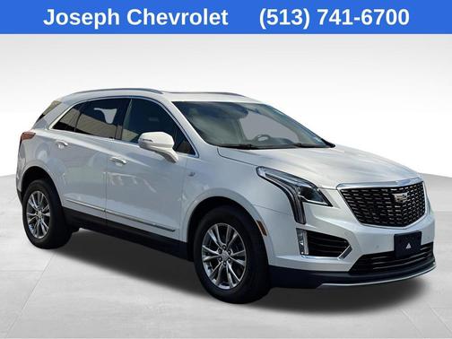 2022 Cadillac XT5 Premium Luxury