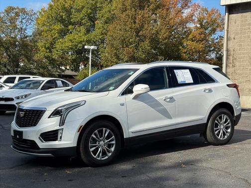 2022 Cadillac XT5 Premium Luxury