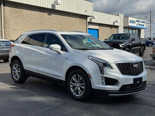 2022 Cadillac XT5 Premium Luxury