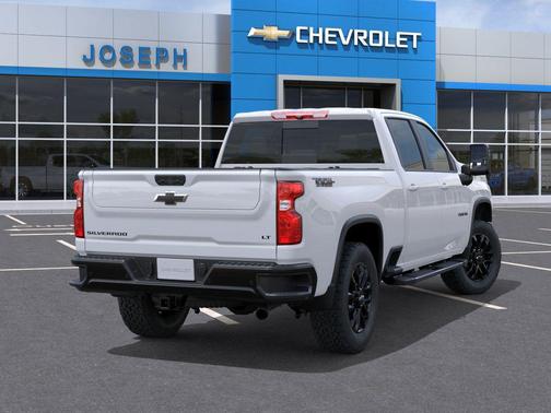 Summit White 2026 Chevrolet Silverado 2500 LT