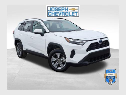 2024 Toyota RAV4 Hybrid XLE