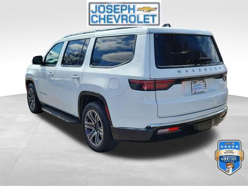 Bright White Clearcoat 2024 Jeep Wagoneer Series II 4x4