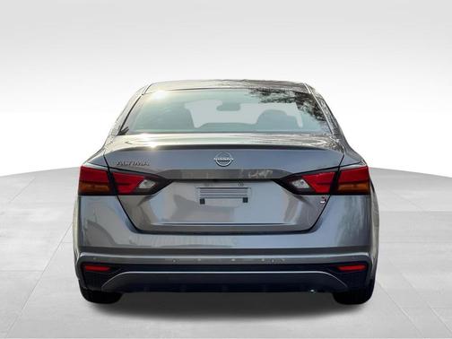 2024 Nissan Altima S FWD