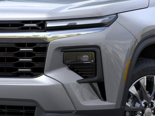 Sterling Gray Metallic 2026 Chevrolet Traverse LT