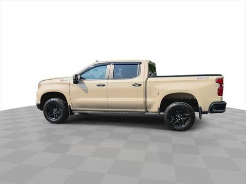 2022 Chevrolet Silverado 1500 Custom Trail Boss
