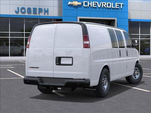 2025 Chevrolet Express 2500 RWD 2500 Regular Wheelbase WT