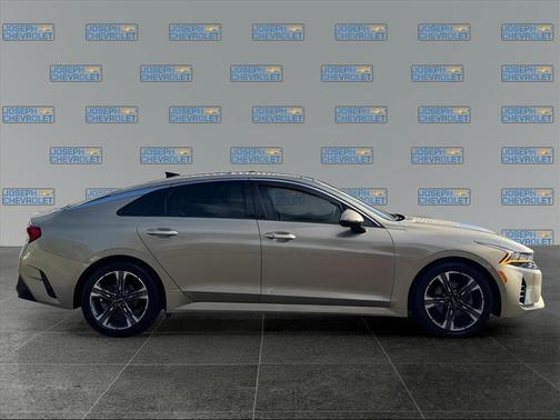 2021 Kia K5 EX