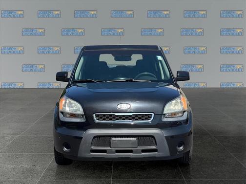 2010 Kia Soul +