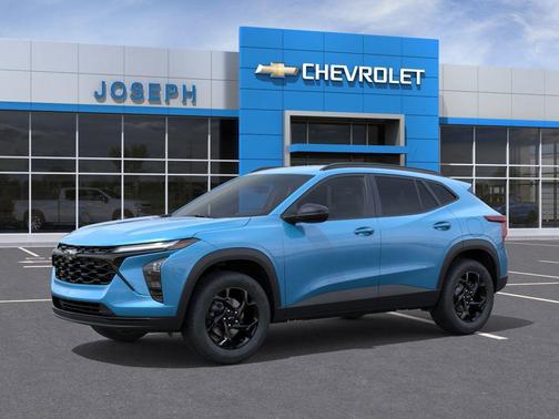 Marina Blue Metallic 2026 Chevrolet Trax LT