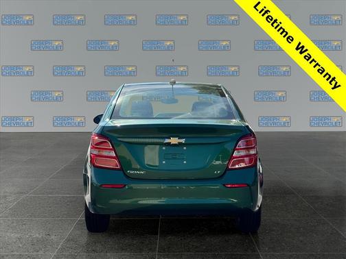 2018 Chevrolet Sonic LT