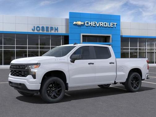 2025 Chevrolet Silverado 1500 Custom