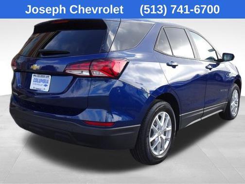 2022 Chevrolet Equinox LS