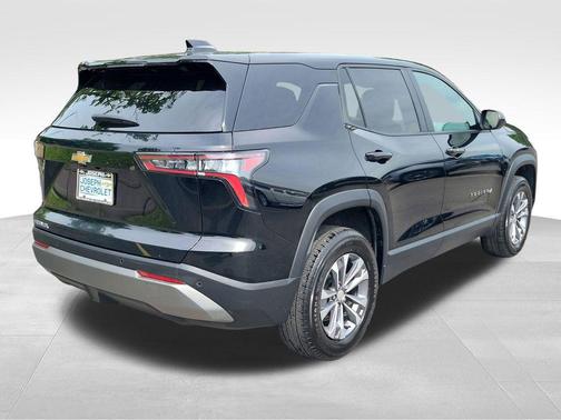 Mosaic Black Metallic 2025 Chevrolet Equinox 1LT