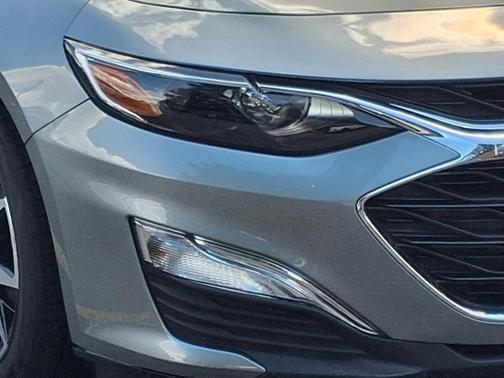 2023 Chevrolet Malibu FWD RS