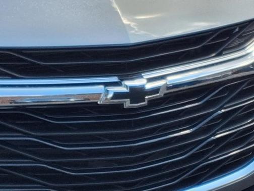 2023 Chevrolet Malibu FWD RS