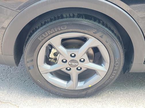 Aurora Black Pearl 2025 Kia K4 LXS