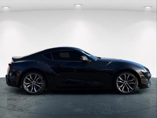 2022 Toyota GR Supra 2.0