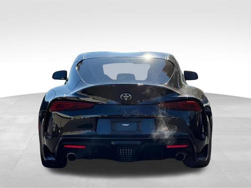 2022 Toyota GR Supra 2.0