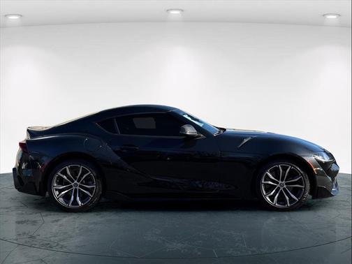 2022 Toyota GR Supra 2.0