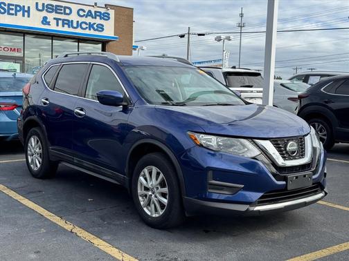 2018 Nissan Rogue SV
