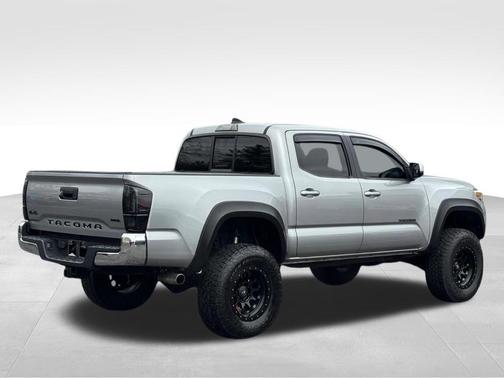 2016 Toyota Tacoma SR5