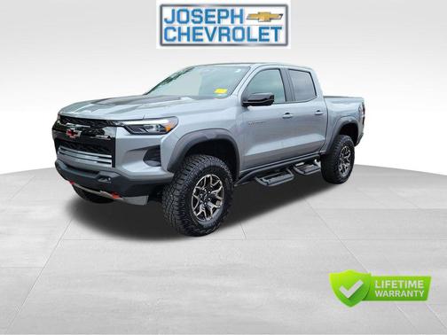 Sterling Gray Metallic 2024 Chevrolet Colorado ZR2