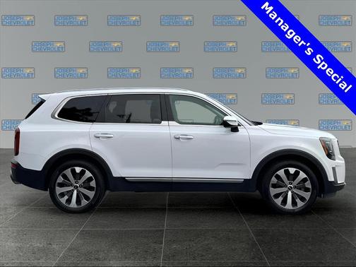 2022 Kia Telluride S