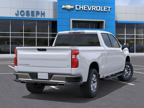 Summit White 2026 Chevrolet Silverado 1500 LT